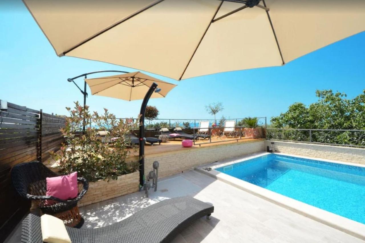 Villa Golden View *